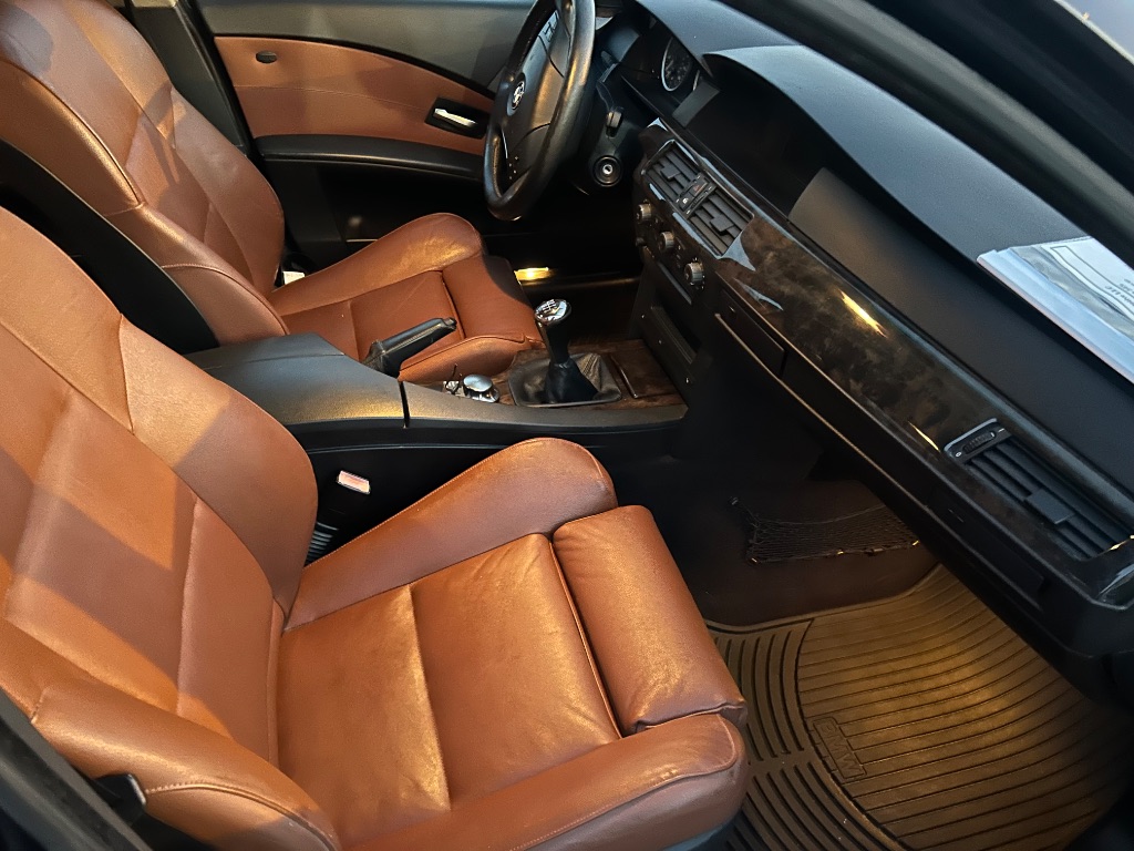 2004 BMW 5 Series 545i - Photo 15