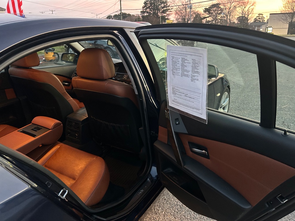 2004 BMW 5 Series 545i - Photo 12