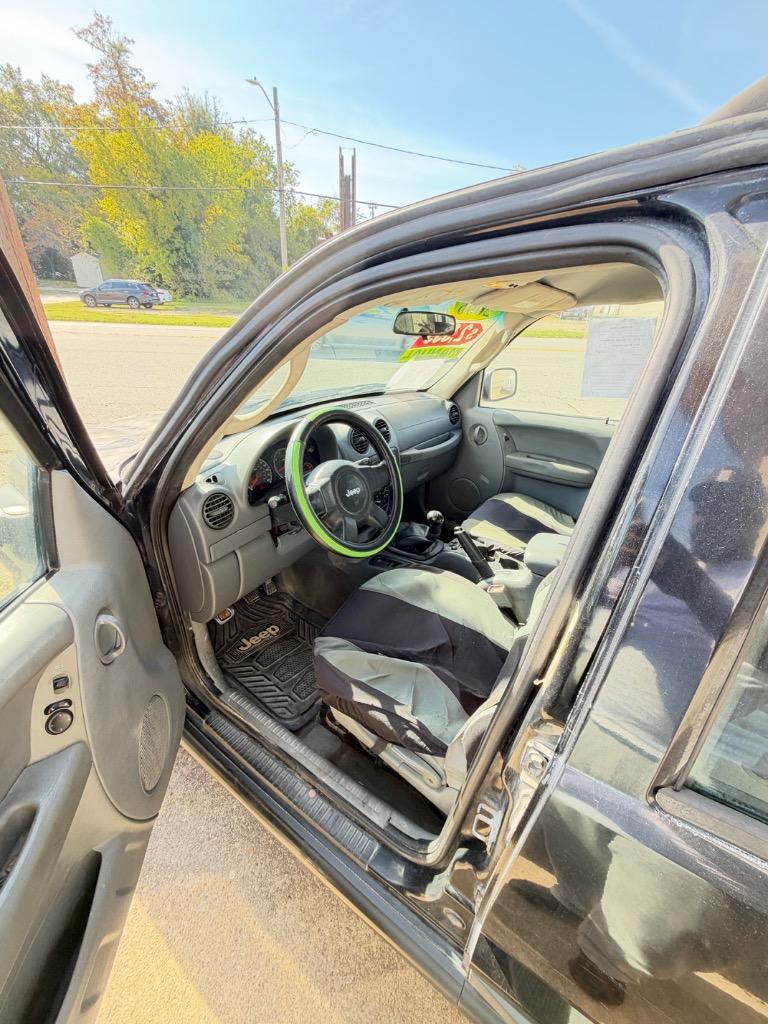 2006 Jeep Liberty Sport - Photo 7