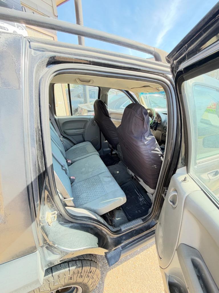 2006 Jeep Liberty Sport - Photo 9