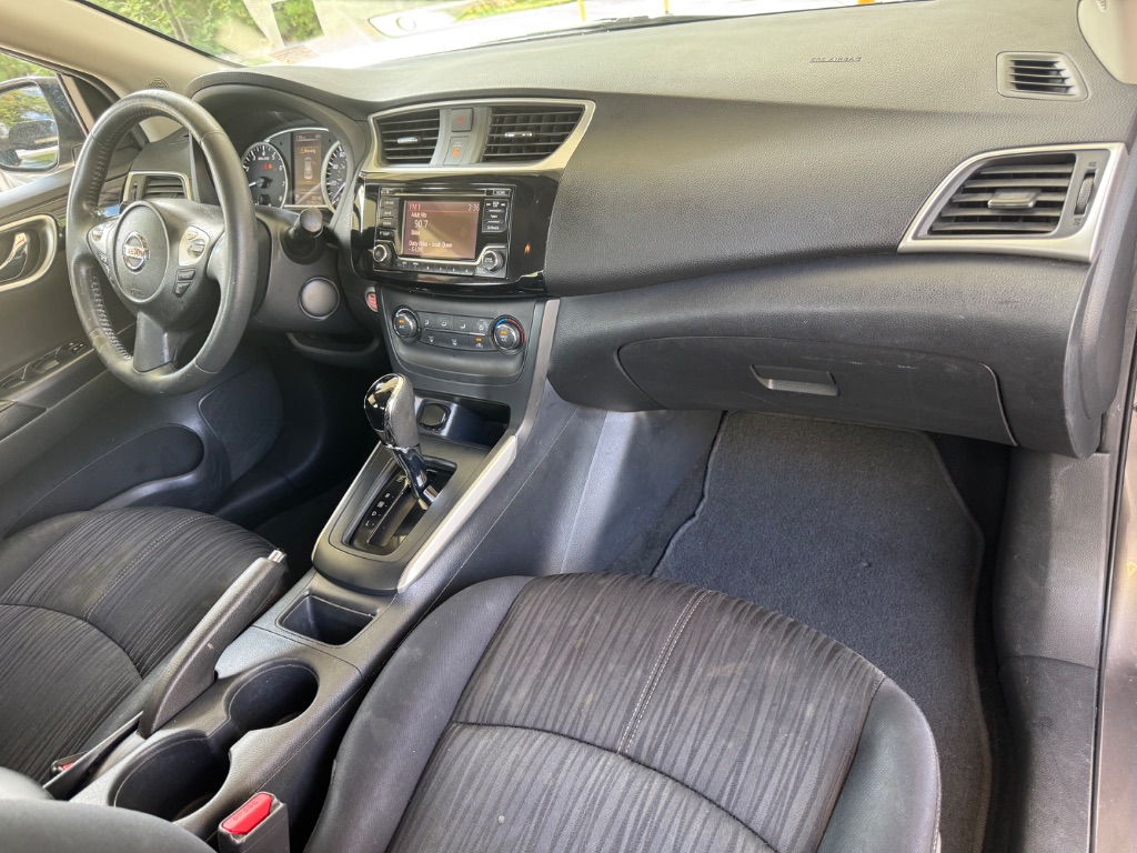 2016 Nissan Sentra SV - Photo 24