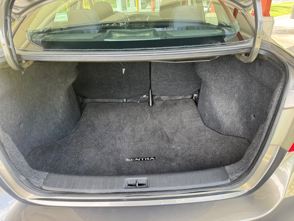 2016 Nissan Sentra SV - Photo 25